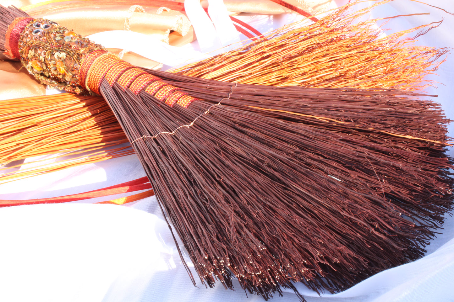 Royal Glory Hand Broom
