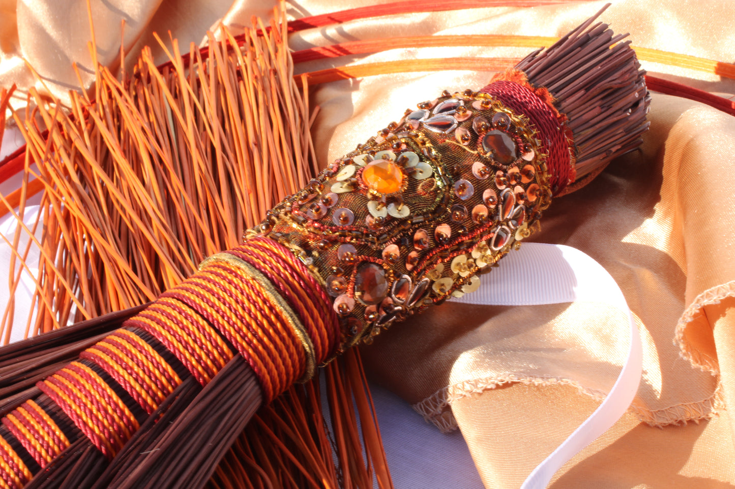Royal Glory Hand Broom